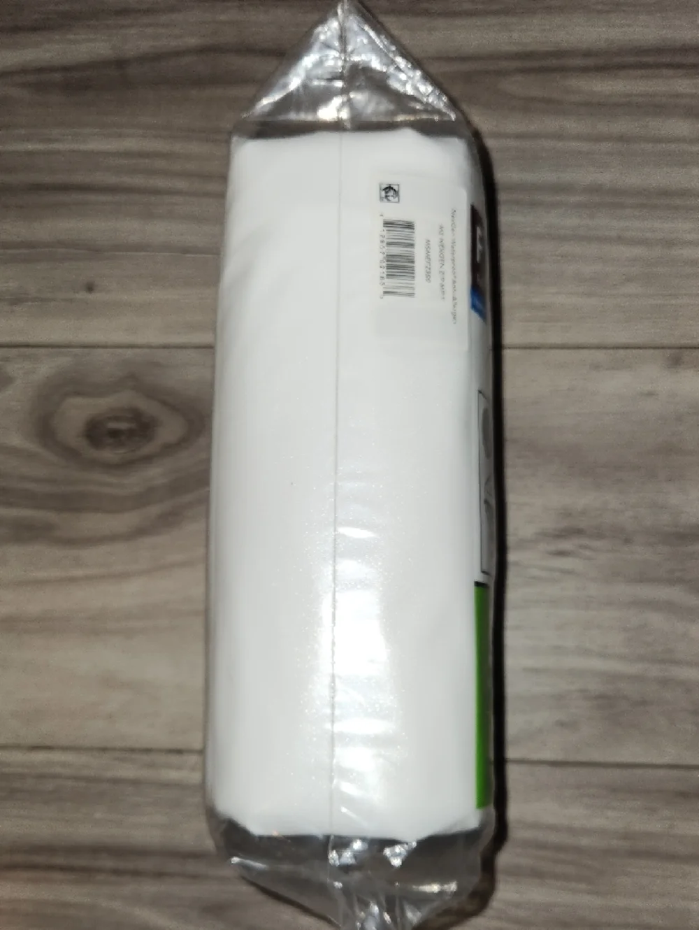 Mainstays White Mattress Protector with Green Accent